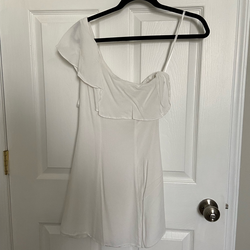 One shoulder white dress